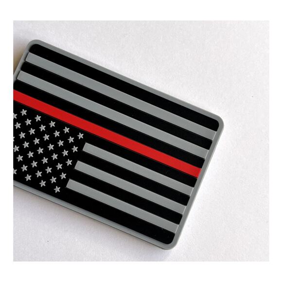 Thin Red Line American Flag Keychain - Picture 3 of 7